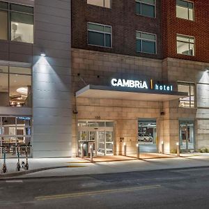 Cambria Hotel Louisville Downtown-Whiskey Row